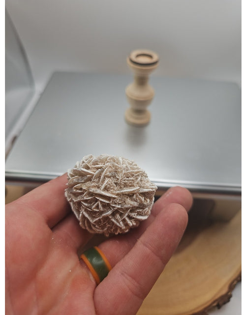 Load image into Gallery viewer, Desert Rose Crystal Stone W/stand 71grams
