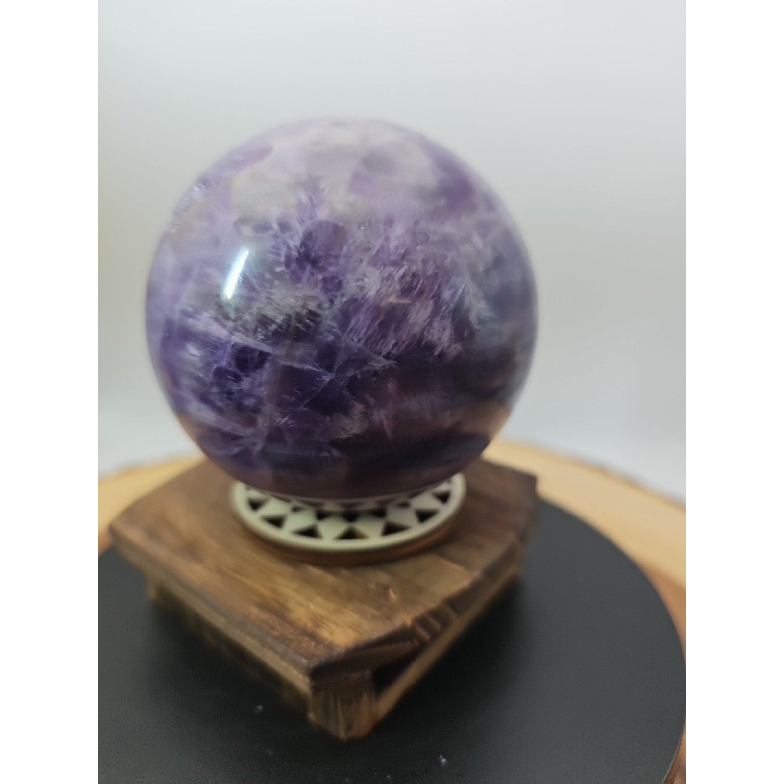 1.27LB Natural Dream Amethyst Quartz Crystal Sphere Ball Healing