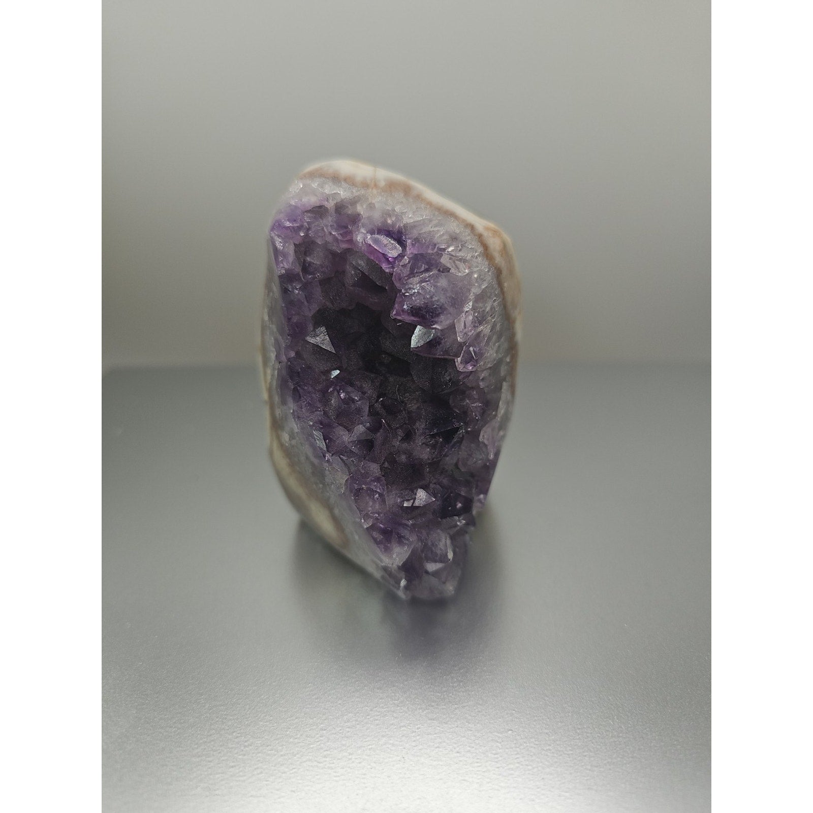 Amethyst Geode Cluster. .66lb