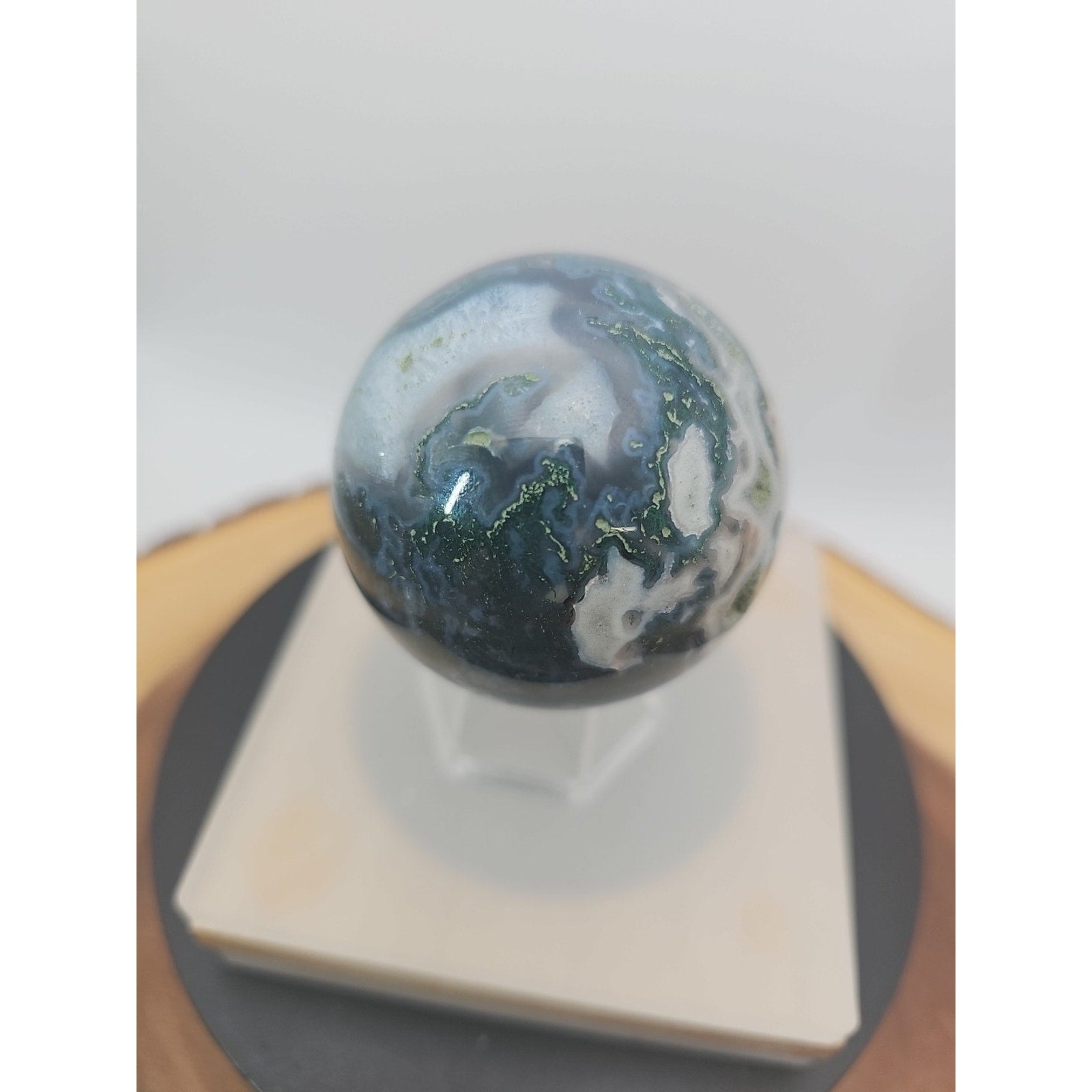 Moss Agate Sphere 243g 56mm