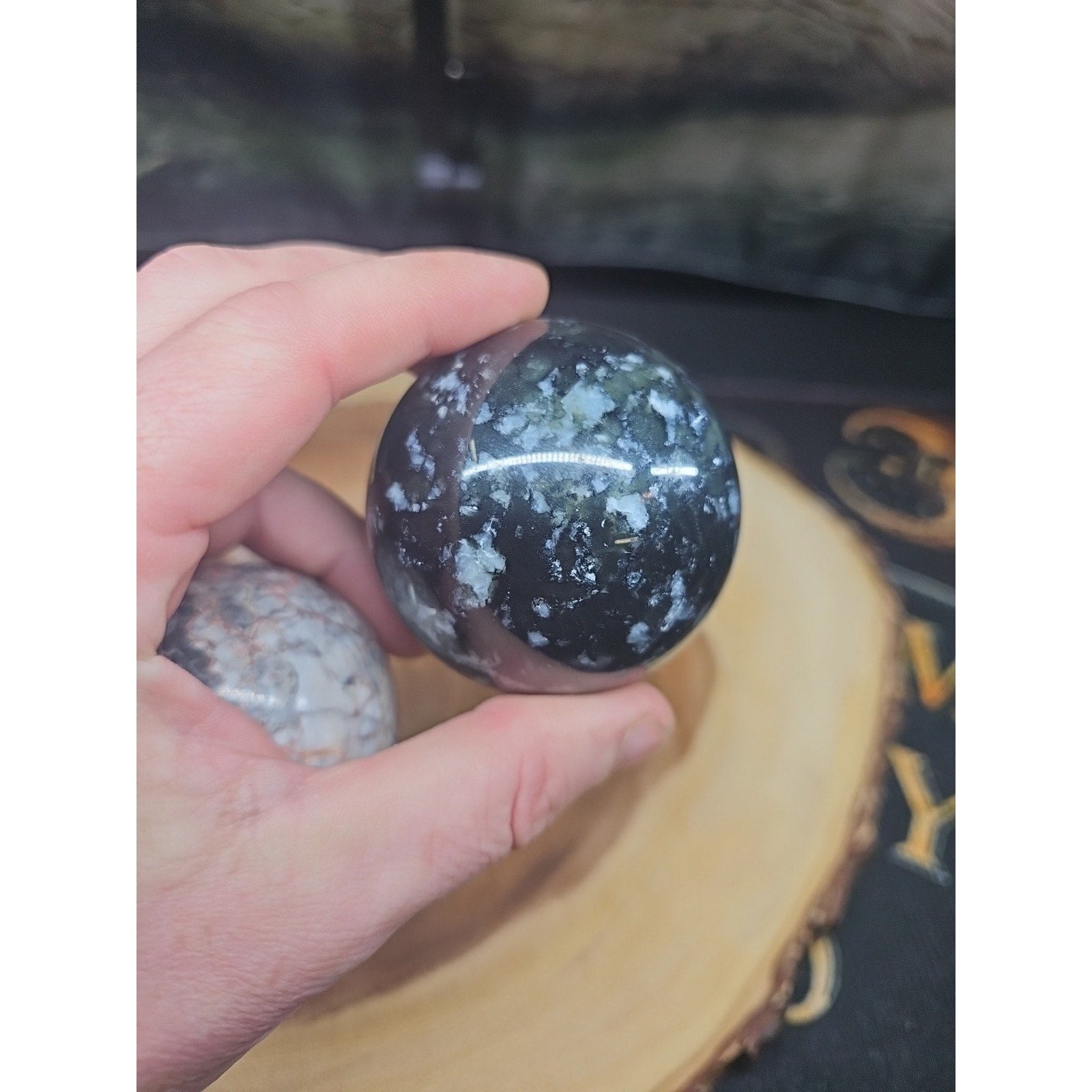 2Pcs A Set Of Natural Quartz Crystal Jasper Sphere Ball Polished 50-60mm &stand