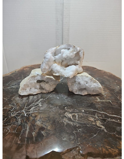 Load image into Gallery viewer, 3pcs 1.85lbs Geode Crystal Moroccan Quartz
