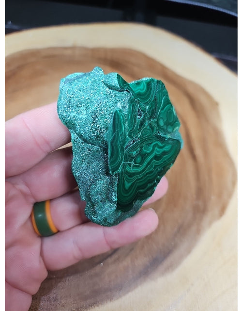 Load image into Gallery viewer, Malachite Slice 110g
