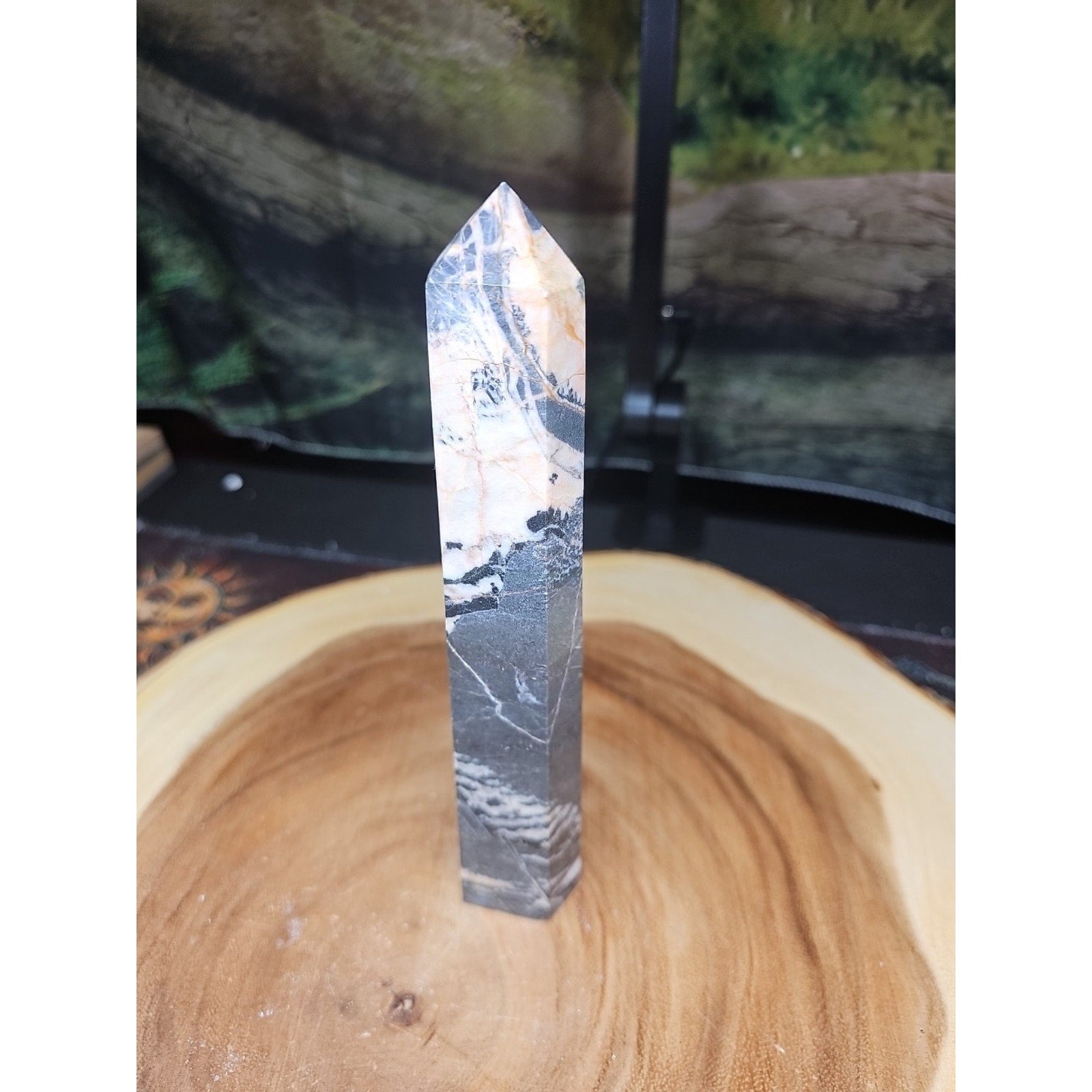 Zebra Stone Tower 390g 7.3/4 In Tall