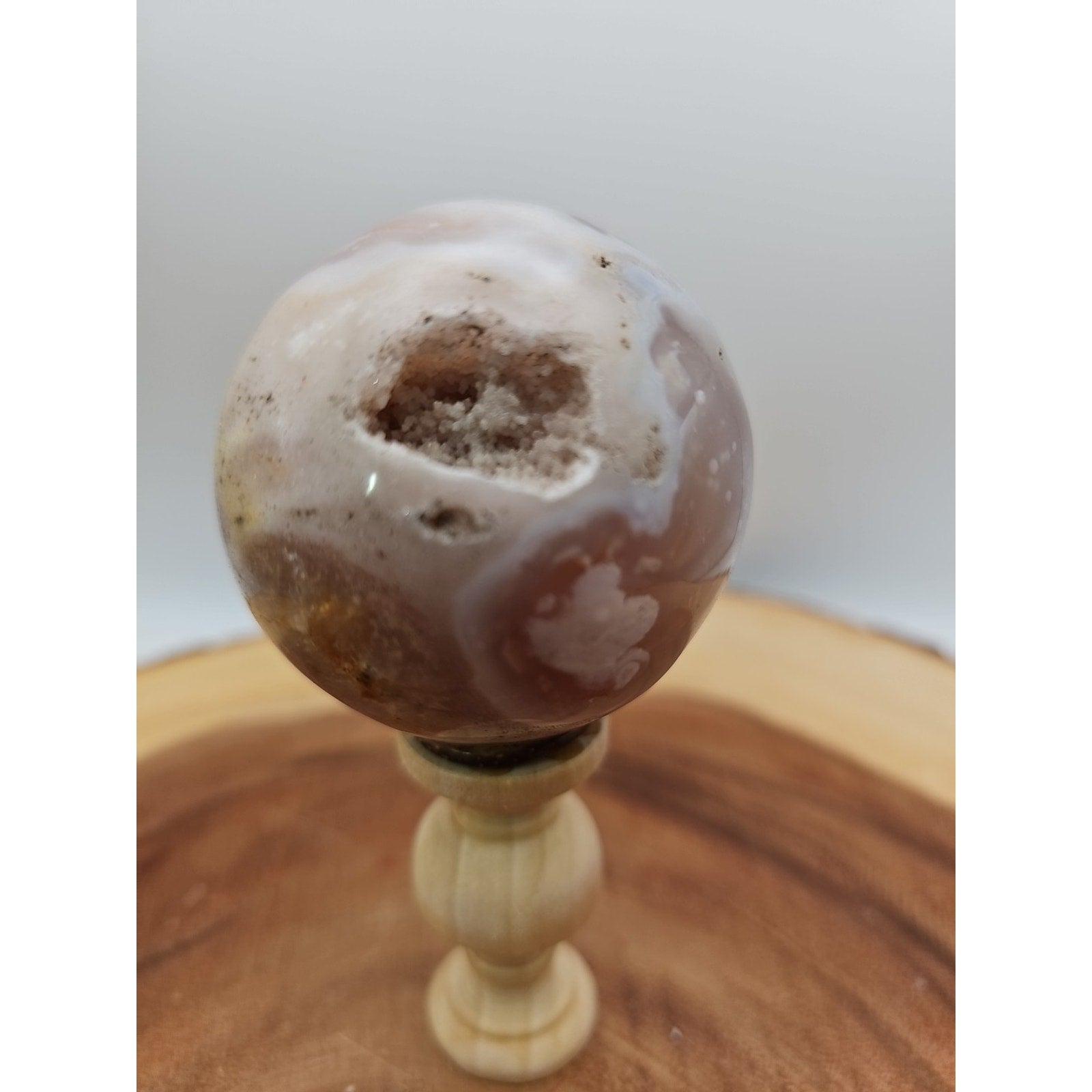 Flower agate sphere .59lbs W/stand