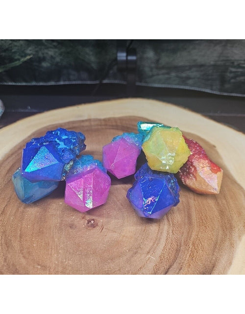 Load image into Gallery viewer, 1.75LB 7Pcs Rainbow Aqua Aura Quartz Crystal Cluster Points Titanium Coating
