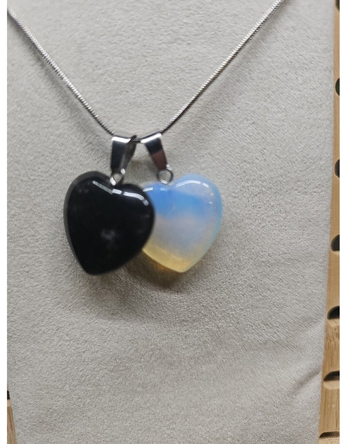 Load image into Gallery viewer, Pendant Necklace 16in Silver Chain Agate Heart
