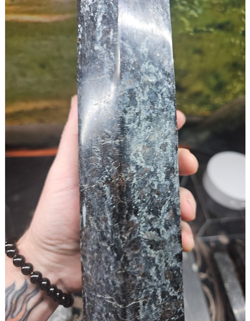 Load image into Gallery viewer, 6lbs 13in Tall Arfvedsonite Garnet Blue Flashes Crystal Point
