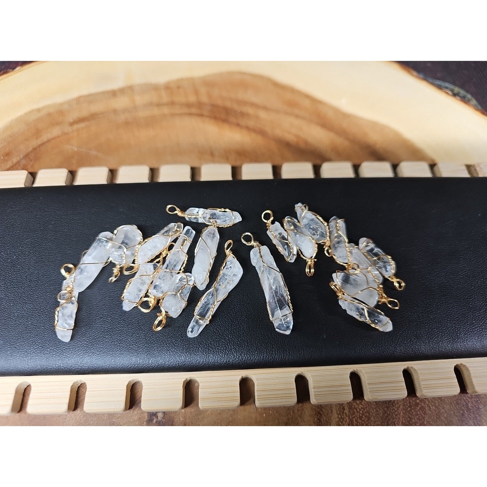 Wire Wrap Quartz Crystal Lot Of 19