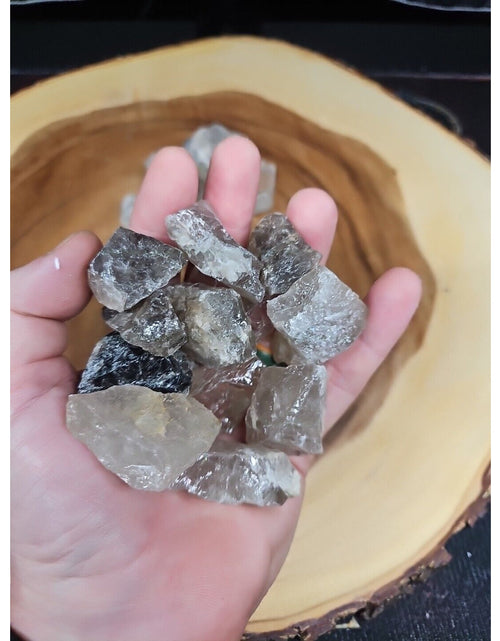 Load image into Gallery viewer, Smoky Quartz Crystal .75lbs 18pcs
