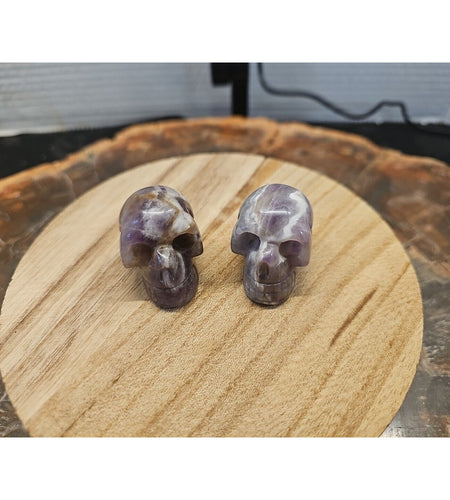 1 Pair DREAM AMETHYST CRYSTAL SKULLS 93g BEAUTIFUL AMETHYST DISPLAY ☠️