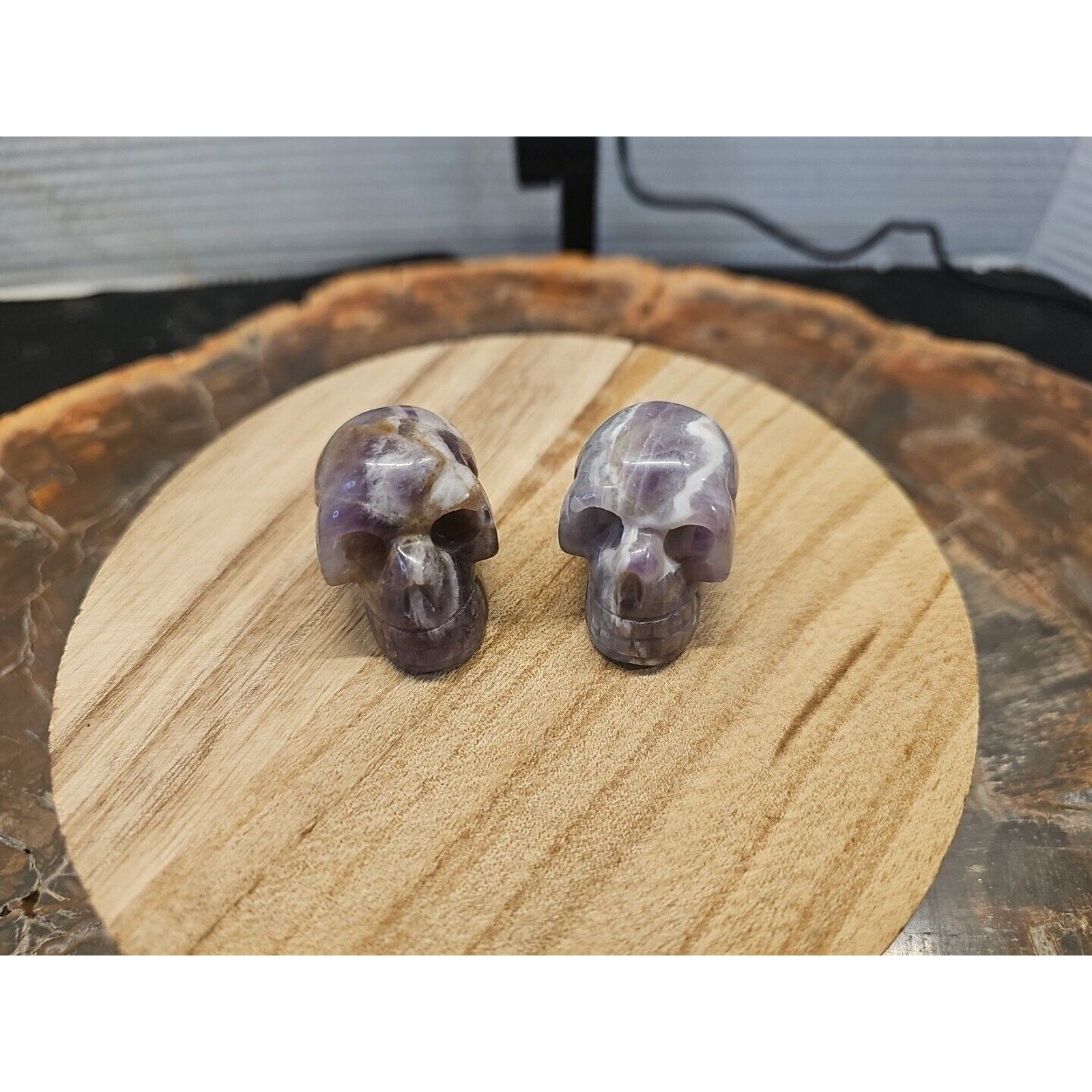 1 Pair DREAM AMETHYST CRYSTAL SKULLS 93g BEAUTIFUL AMETHYST DISPLAY ☠️