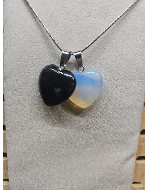 Load image into Gallery viewer, Pendant Necklace 16in Silver Chain Agate Heart
