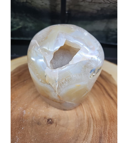 2.69LB 1Pcs Natural Agate Carnelian Quartz Crystal Decoration Geode