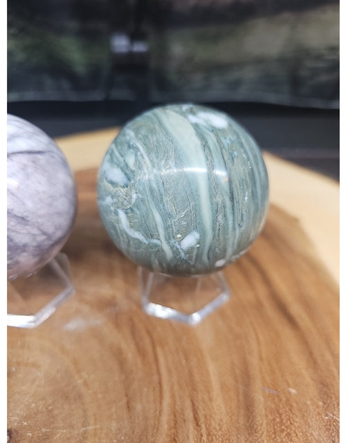 Load image into Gallery viewer, 2Pcs A Set Of Natural Quartz Crystal Jasper Sphere Ball Polished 50-60mm &amp;stand
