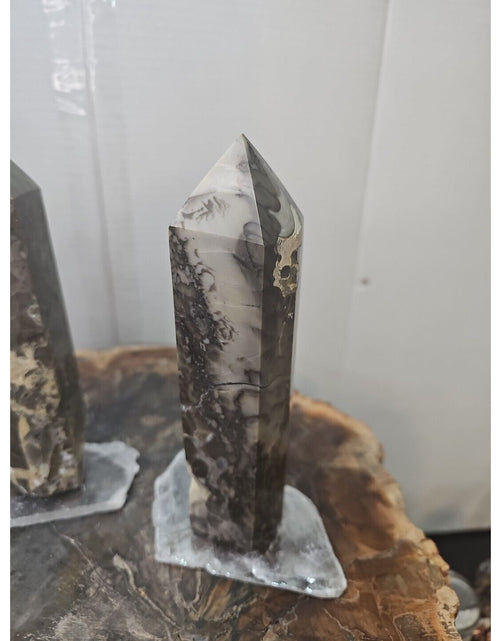 Load image into Gallery viewer, 4.28LB 3Pcs Natural Vesuvianite Agate Carnelian Crystal Point W/Selenite Base
