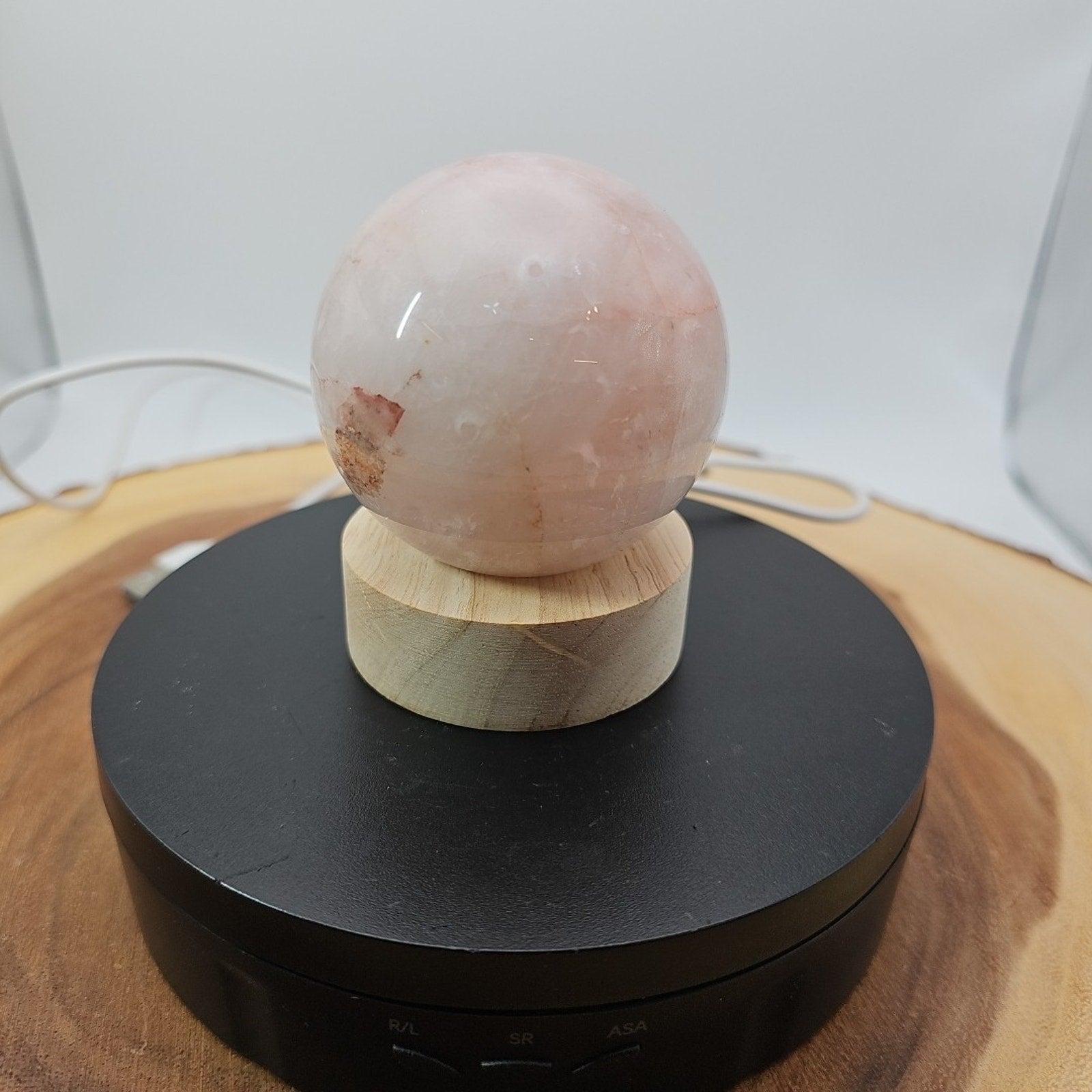 Quartz Crystal Sphere W/led Light Stand 63mm Avg