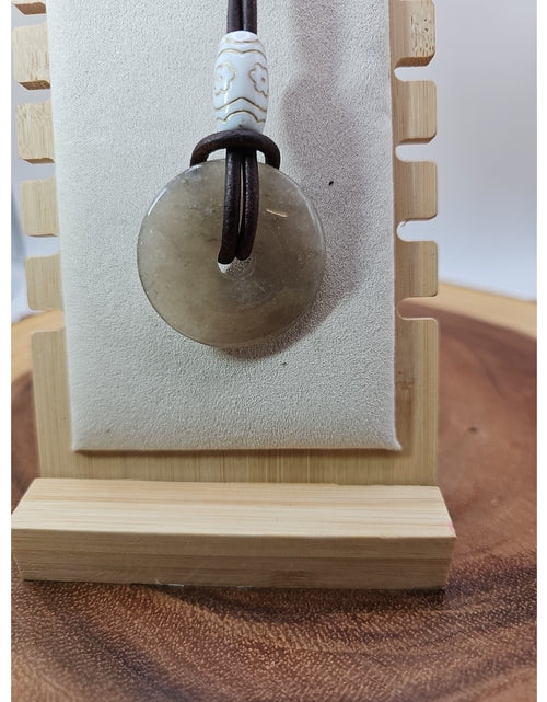 Load image into Gallery viewer, Quartz Lucky Pendant Leather Cord
