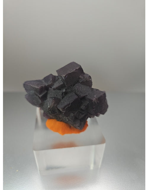 Load image into Gallery viewer, Fluorite crystal quartz cluster 2.5oz
