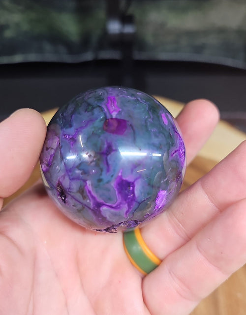 Load image into Gallery viewer, Moss agate sphere
