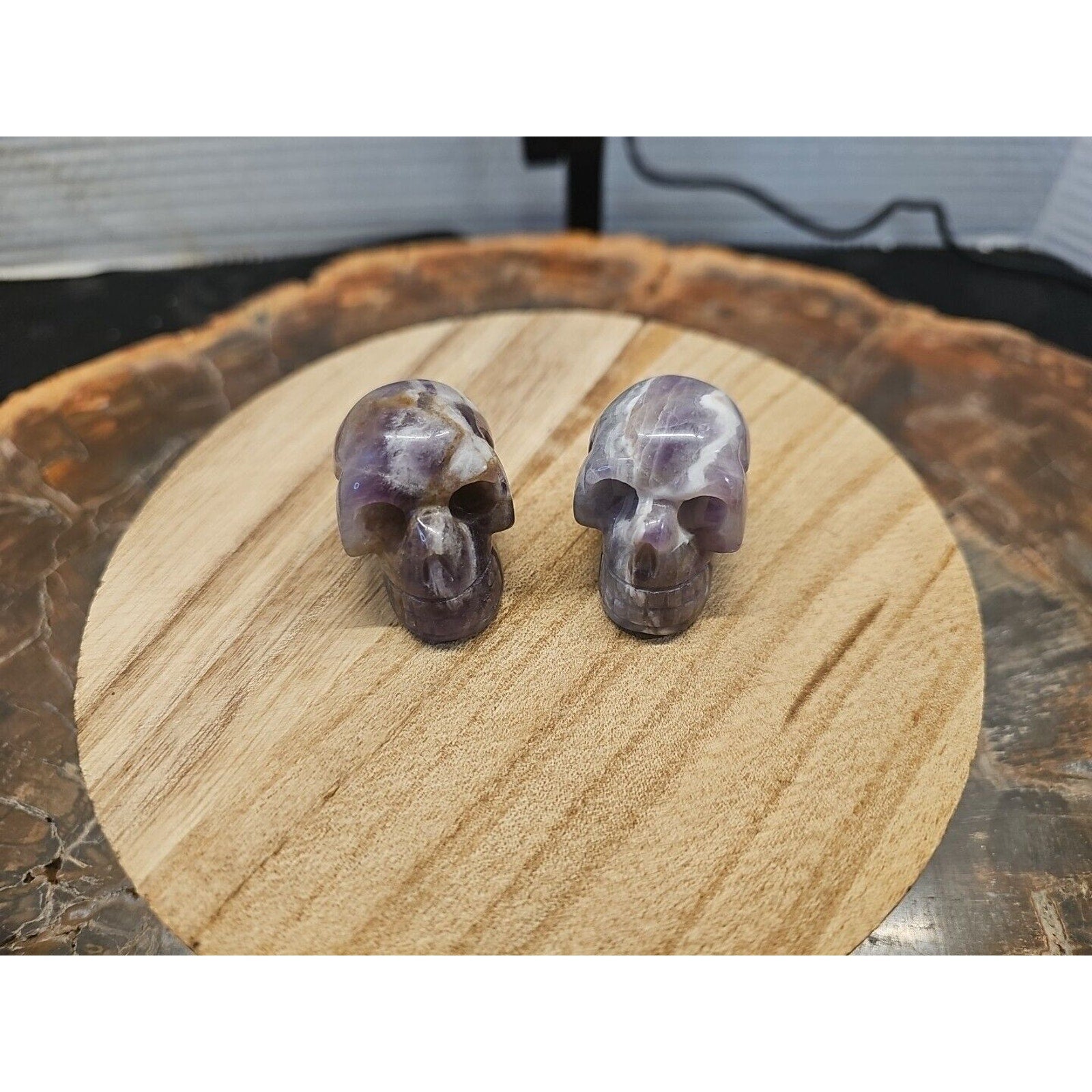 1 Pair DREAM AMETHYST CRYSTAL SKULLS 93g BEAUTIFUL AMETHYST DISPLAY ☠️