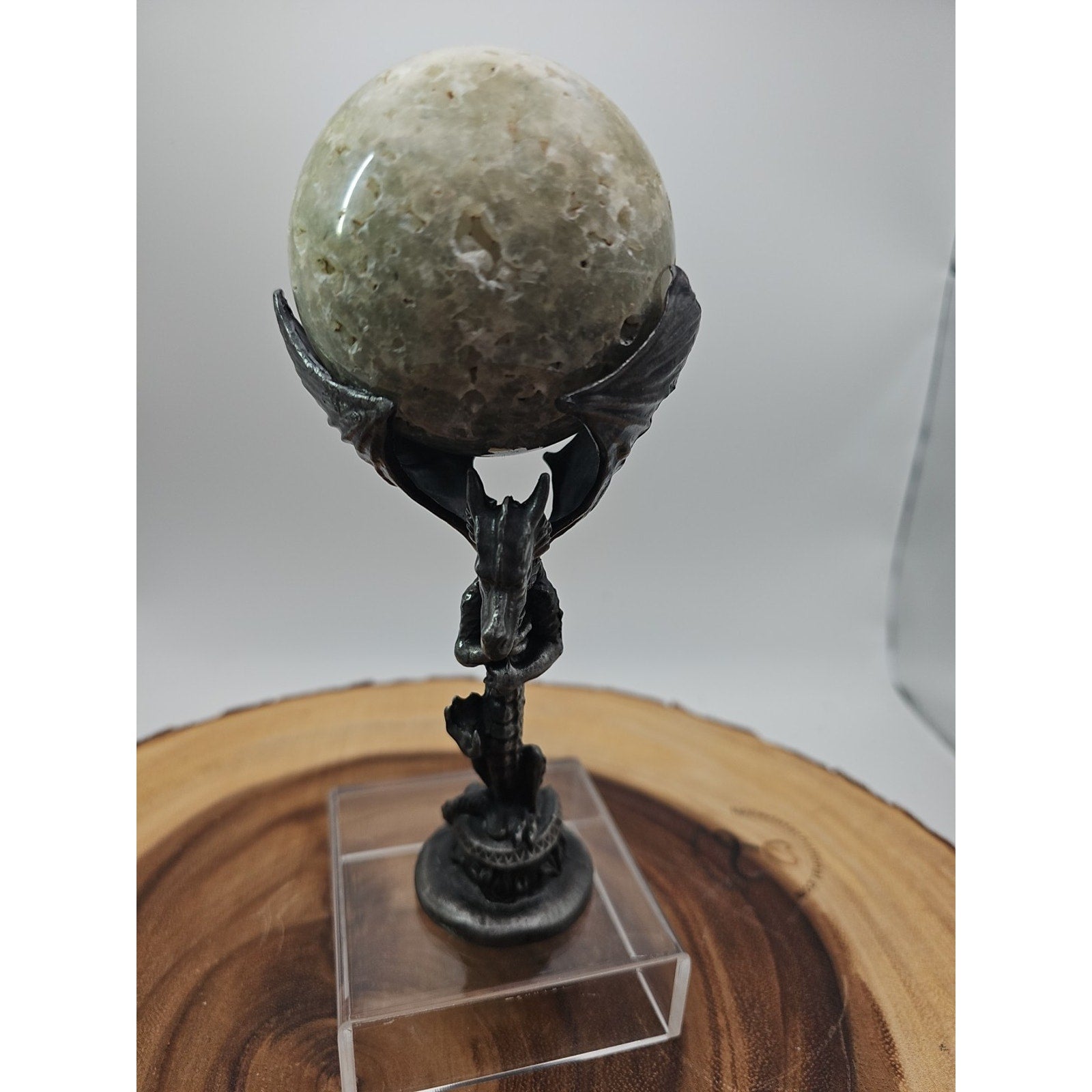 1lb 70mm Green Quartz W/Dragon Stand