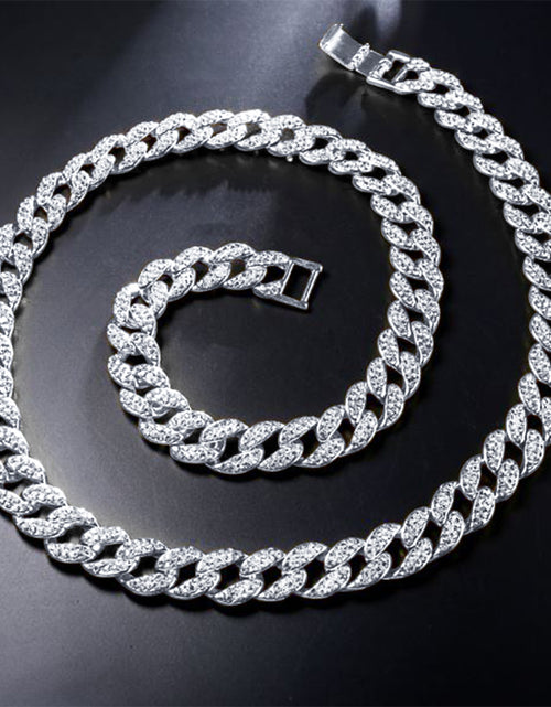 Load image into Gallery viewer, CREW 8 MM Cuban Chain | 970721
