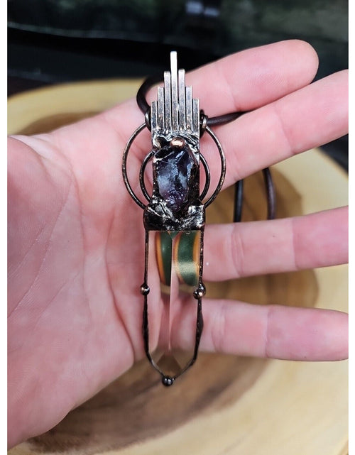 Load image into Gallery viewer, Healing Quartz Crystal Necklace W/Leather Cord
