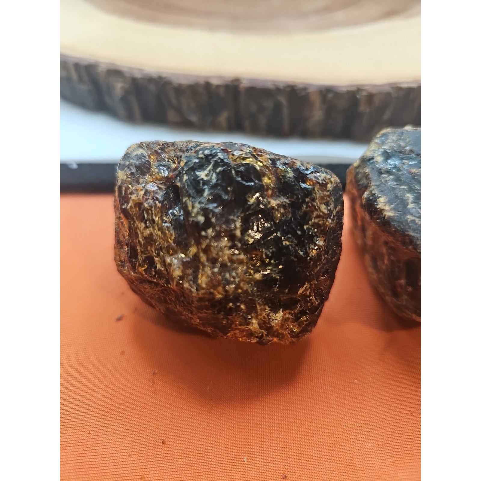 Amber Stone 2pcs