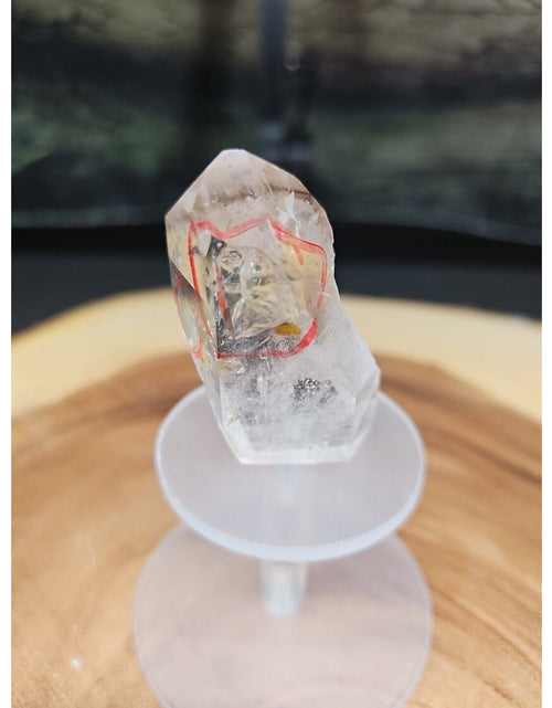 Load image into Gallery viewer, Quartz Crystal cluster Natural W/trapped Water 2 Spots 53gr
