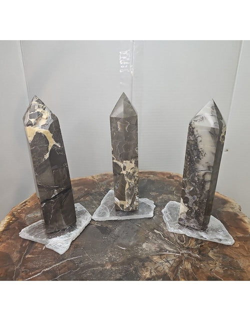 Load image into Gallery viewer, 4.28LB 3Pcs Natural Vesuvianite Agate Carnelian Crystal Point W/Selenite Base
