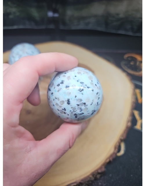 Load image into Gallery viewer, 2Pcs A Set Of Natural Quartz Crystal Jasper Sphere Ball Polished 50-60mm &amp;stand
