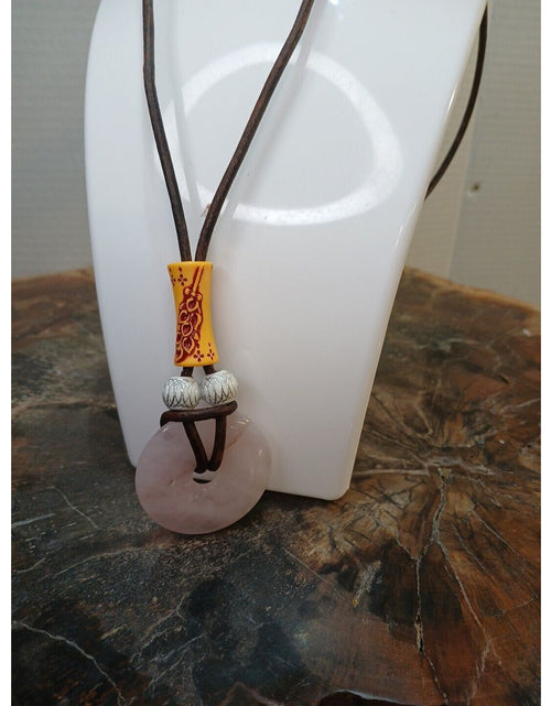 Load image into Gallery viewer, ROSE QUARTZ PENDANT NECKLACE
