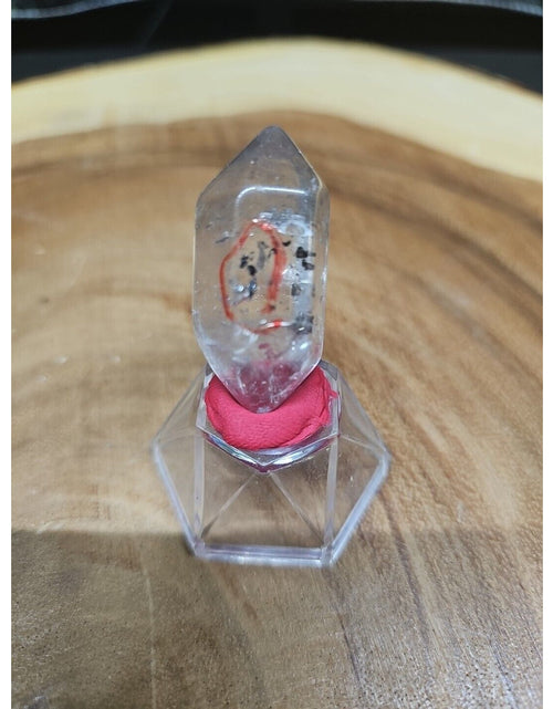 Load image into Gallery viewer, Quartz Crystal Point W/stand 19grams
