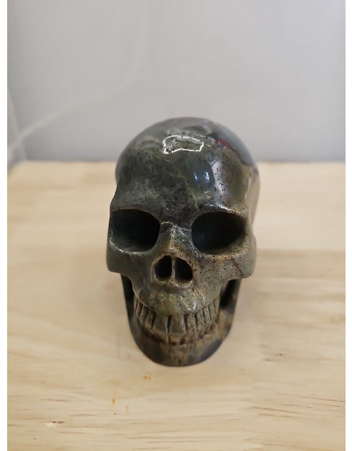 Load image into Gallery viewer, African Blood Skull Hand Carved. 1.56lb
