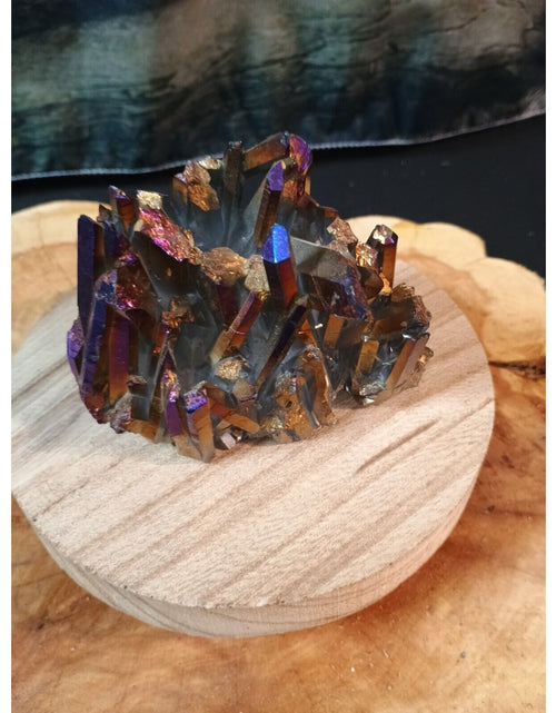 Load image into Gallery viewer, 0.95lb Rainbow Aqua Aura Quartz Crystal Cluster Points Titanium Coating
