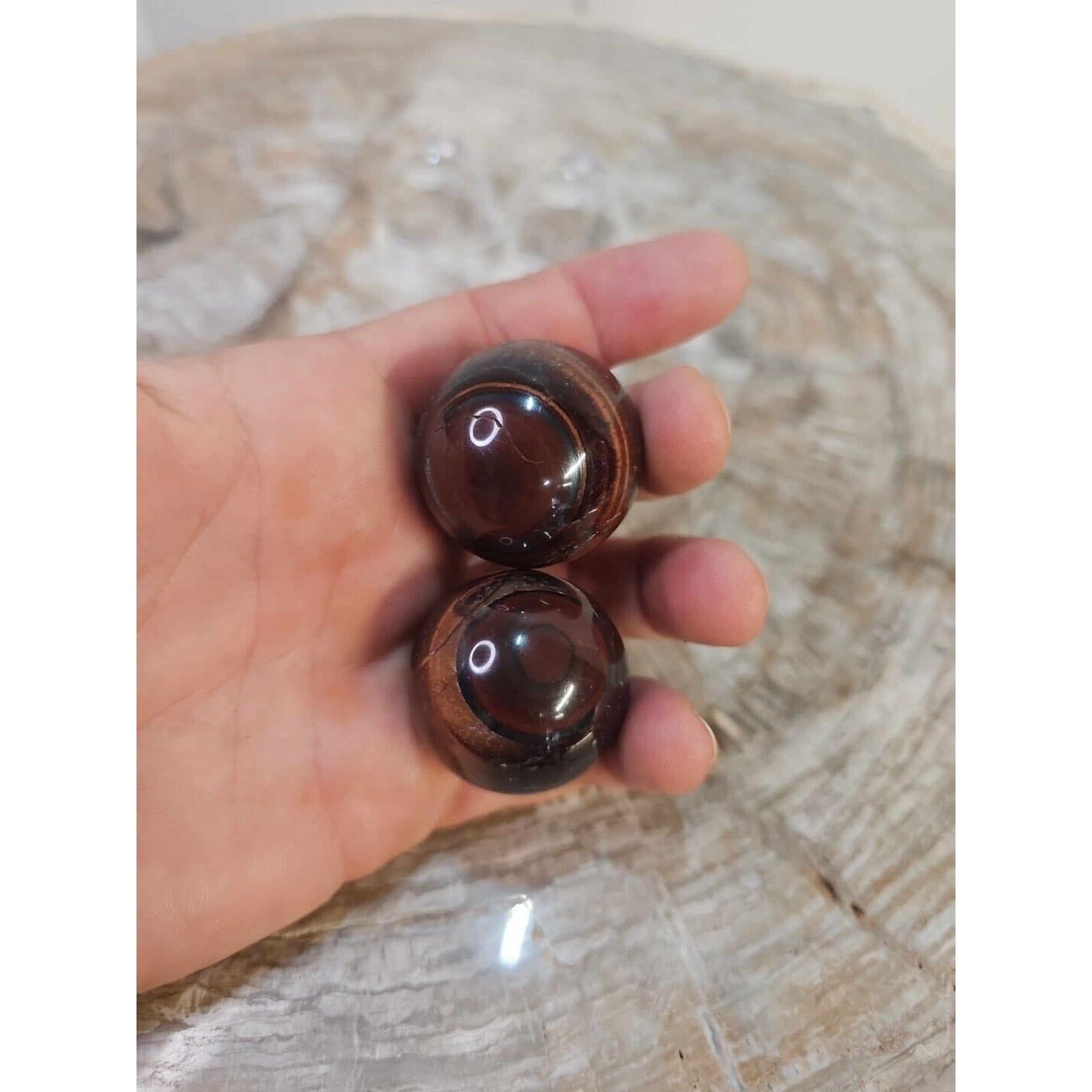 2Pcs Natural Red Tiger Eye Quartz Crystal Sphere Ball Polished Healing 30-34mm