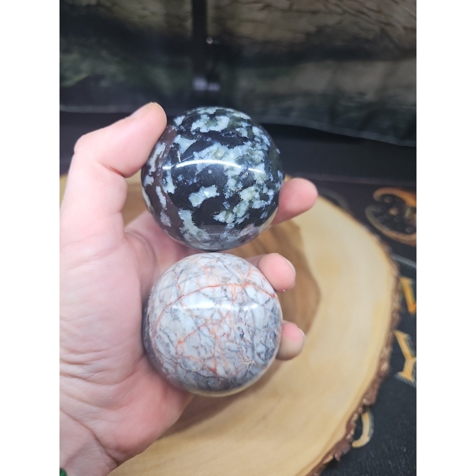 2Pcs A Set Of Natural Quartz Crystal Jasper Sphere Ball Polished 50-60mm &stand
