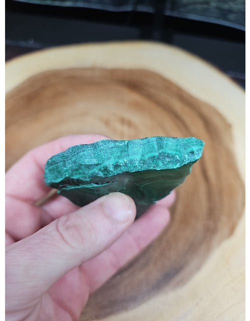 Load image into Gallery viewer, Malachite Slice 110g
