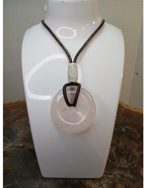 Load image into Gallery viewer, ROSE QUARTZ PENDANT NECKLACE
