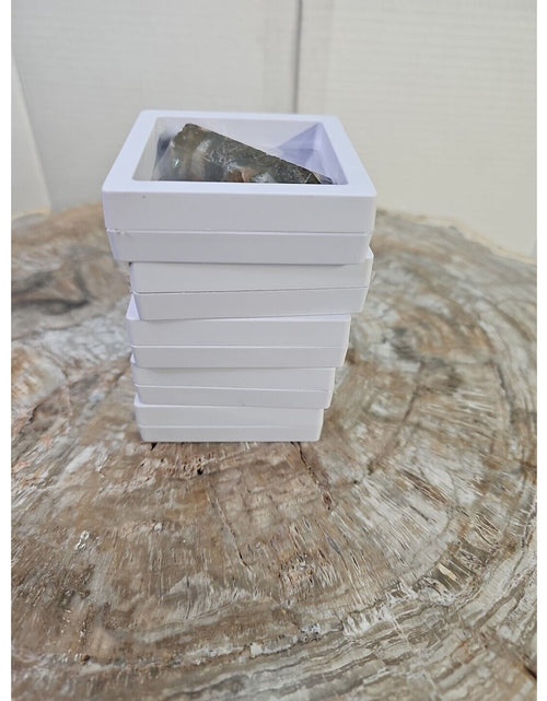 Load image into Gallery viewer, 5pcs Mix Lot Crystals Reseller Collectibles Collection
