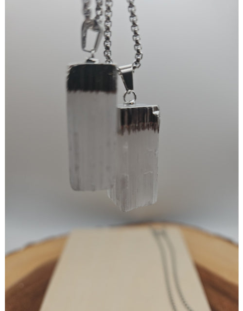 Load image into Gallery viewer, Selenite Crystal Necklace 1 Each W/Chain
