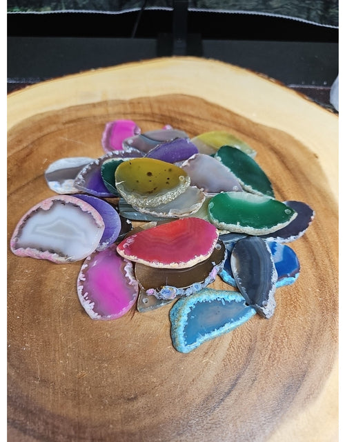 Load image into Gallery viewer, 30 agate slices lot W/hole For Pendant
