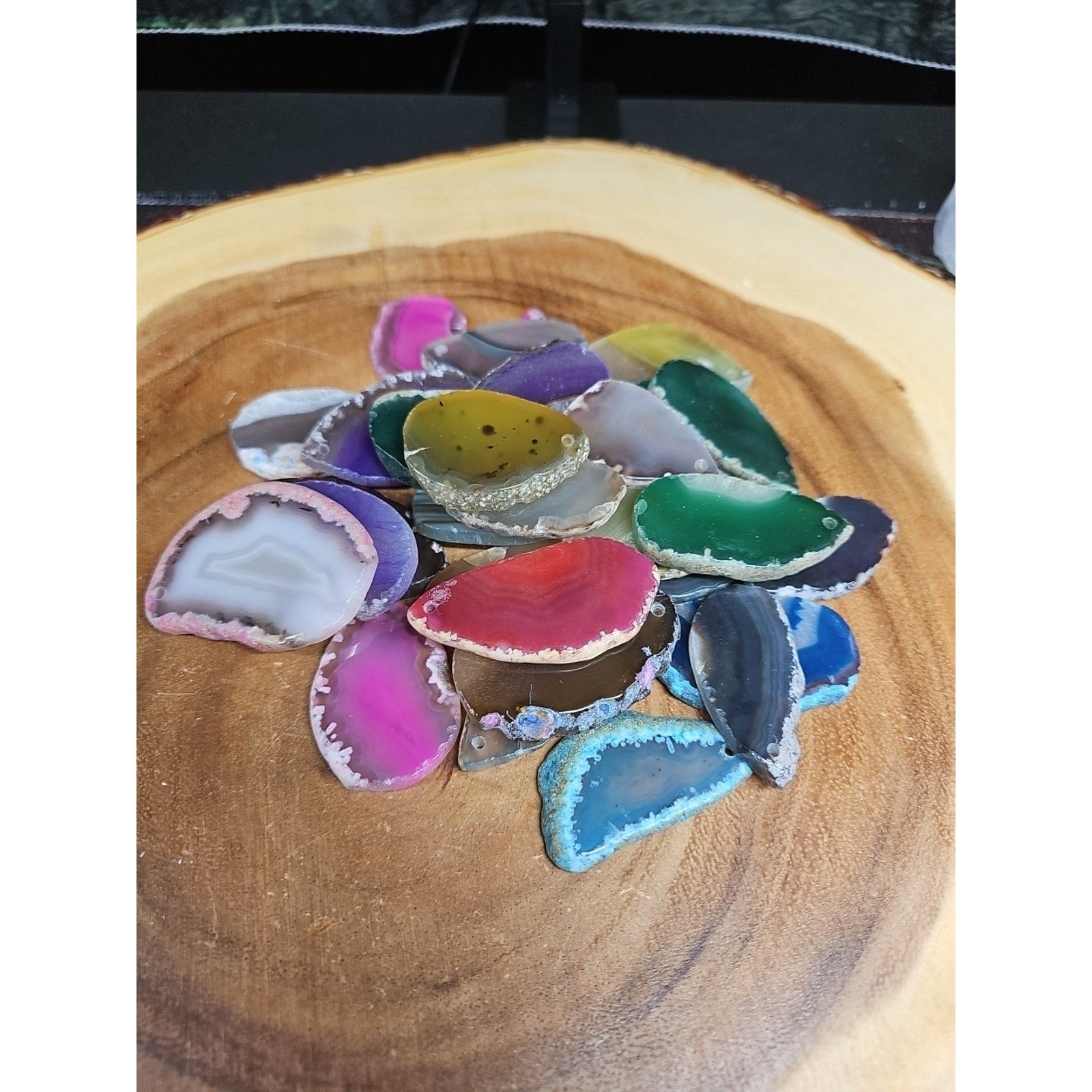 30 agate slices lot W/hole For Pendant