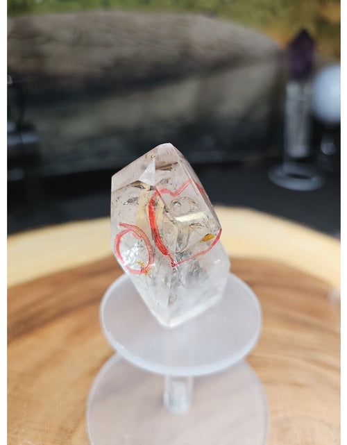 Load image into Gallery viewer, Quartz Crystal cluster Natural W/trapped Water 2 Spots 53gr
