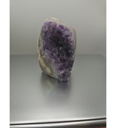 Amethyst Geode Cluster. .66lb