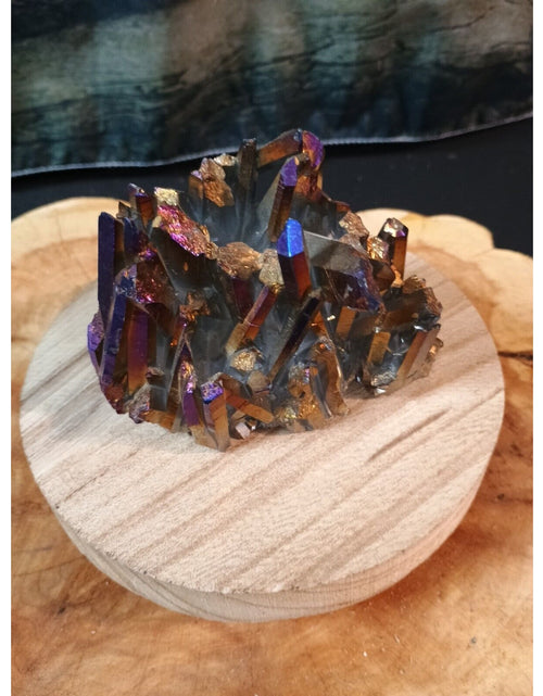 Load image into Gallery viewer, 0.95lb Rainbow Aqua Aura Quartz Crystal Cluster Points Titanium Coating
