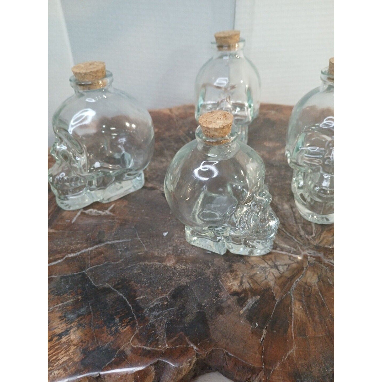 4pcs Skull Decanter Leadfree Glass Skull Prop Bottle With Cork Stopper