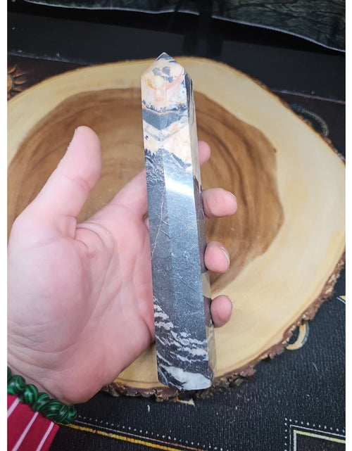 Load image into Gallery viewer, Zebra Stone Tower 390g 7.3/4 In Tall
