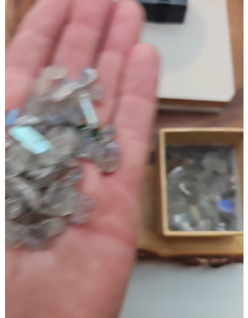 Load image into Gallery viewer, Moonstone Chips chips 1.8oz
